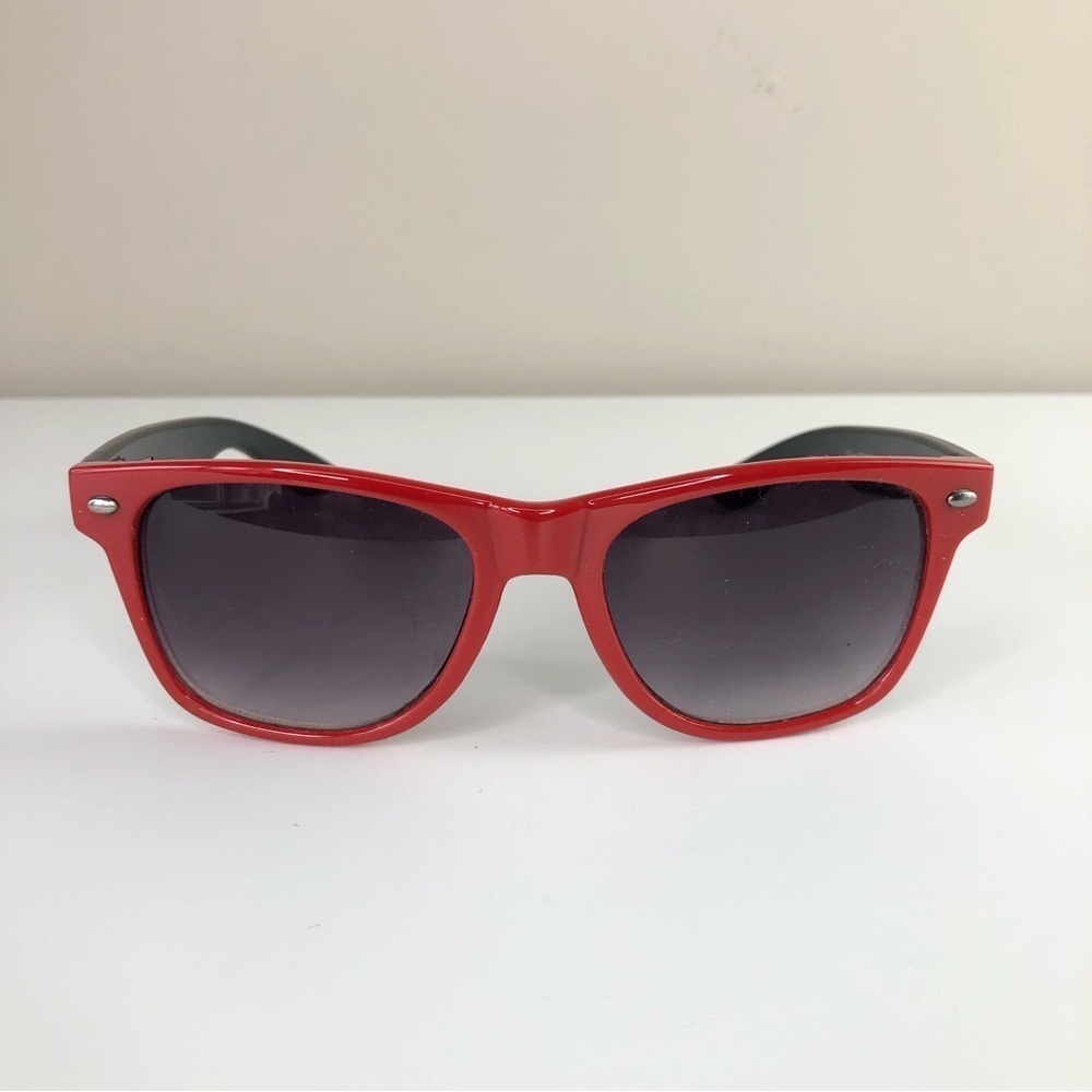 Vintage Foster Grant Black & Rust Plastic Square Sunglasses